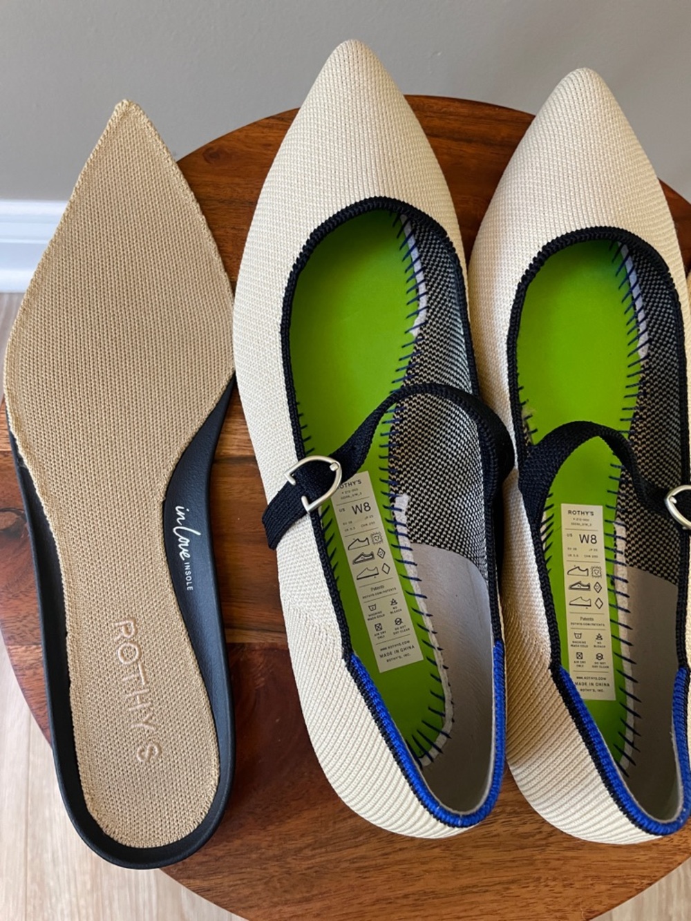 Rothy's Pointed Mary Jane Flats in Cream with Black Trim and Blue Heel sz 8 - Picture 9 of 14